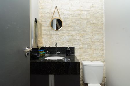 Lavabo de casa à venda com 3 quartos, 376m² em Industrial, Contagem