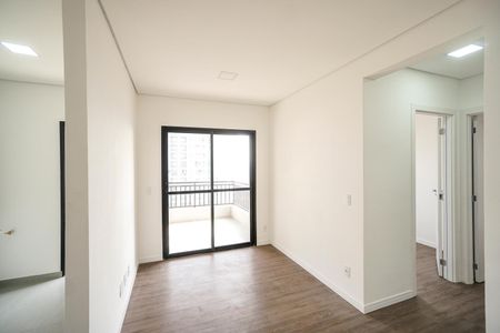 Sala de apartamento para alugar com 2 quartos, 55m² em Chácara Seis de Outubro, São Paulo