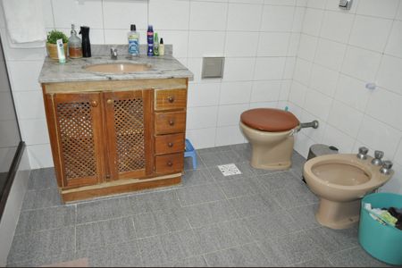 Casa à venda com 110m², 3 quartos e sem vagaBanheiro