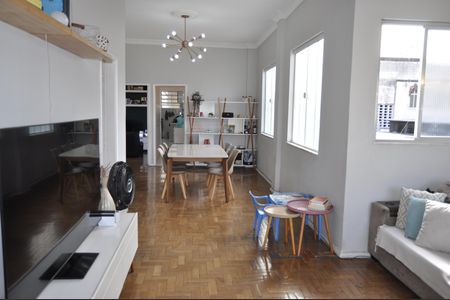 Casa à venda com 110m², 3 quartos e sem vagaSala