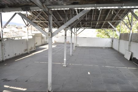 Casa à venda com 110m², 3 quartos e sem vagaÁrea comum