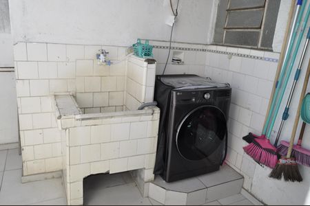 Casa à venda com 110m², 3 quartos e sem vagaÁrea de Serviço