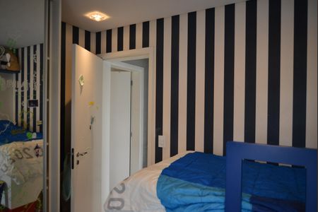 Apartamento à venda com 88m², 3 quartos e 2 vagasQuarto 2