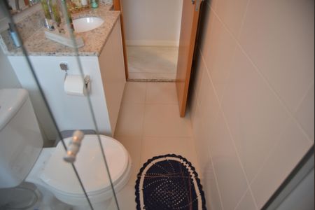 Apartamento para alugar com 90m², 2 quartos e 2 vagasBanheiro Social