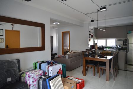 Apartamento para alugar com 90m², 2 quartos e 2 vagasSala