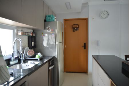 Apartamento para alugar com 90m², 2 quartos e 2 vagasCozinha
