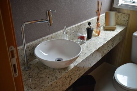 Apartamento para alugar com 90m², 2 quartos e 2 vagasLavabo