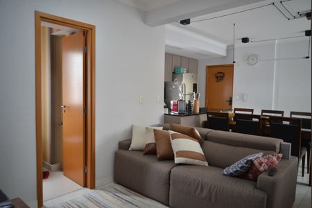 Sala de apartamento para alugar com 2 quartos, 90m² em Jardim Bela Vista, Santo André