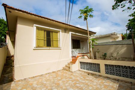 Casa à venda com 120m², 3 quartos e 1 vagaÁrea externa