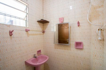 Casa à venda com 120m², 3 quartos e 1 vagaBanheiro