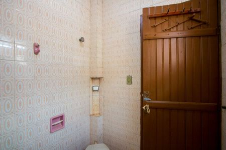 Casa à venda com 120m², 3 quartos e 1 vagaBanheiro