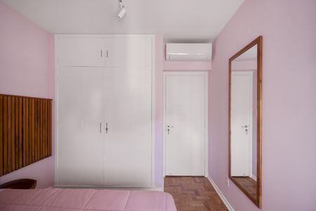 Quarto 1 de apartamento para alugar com 2 quartos, 95m² em Jardim Paulista, São Paulo