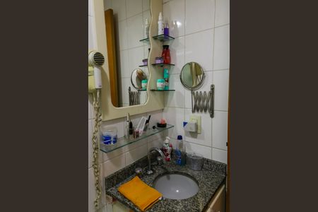 Apartamento para alugar com 142m², 5 quartos e 3 vagas Apartamento para alugar com 142m², 5 quartos e 3 vagasBanheiro