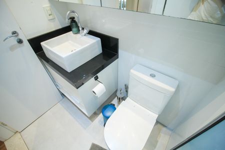 Apartamento à venda com 42m², 1 quarto e 1 vagaBanheiro Social