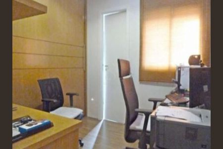 Apartamento à venda com 130m², 3 quartos e 3 vagas