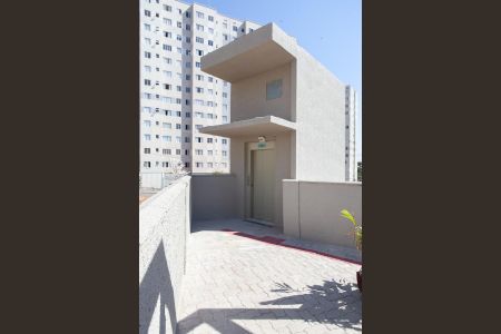 Studio para alugar com 48m², 1 quarto e 1 vaga Studio para alugar com 48m², 1 quarto e 1 vagaÁrea comum - Elevador