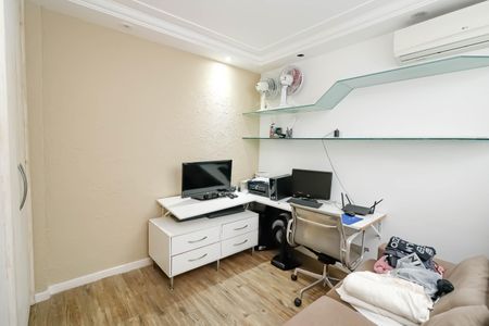 Apartamento para alugar com 172m², 3 quartos e 2 vagasQuarto 1