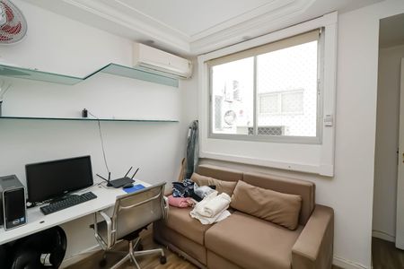 Apartamento para alugar com 172m², 3 quartos e 2 vagasQuarto 1