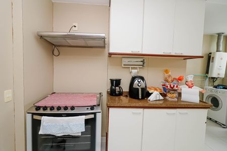 Apartamento para alugar com 172m², 3 quartos e 2 vagasCozinha