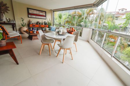 Apartamento para alugar com 172m², 3 quartos e 2 vagasVaranda da Sala