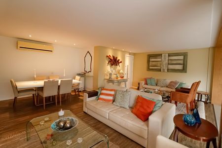 Apartamento para alugar com 172m², 3 quartos e 2 vagasSala