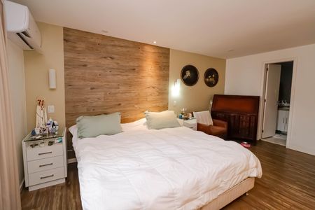 Apartamento para alugar com 172m², 3 quartos e 2 vagasSuíte