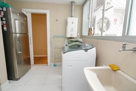 Apartamento para alugar com 172m², 3 quartos e 2 vagasÁrea de Serviço