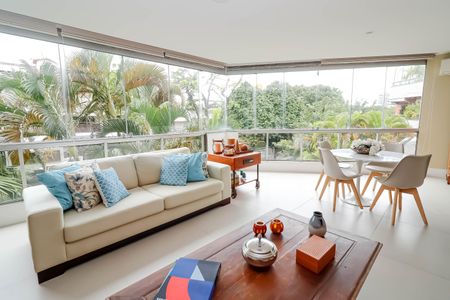 Apartamento para alugar com 172m², 3 quartos e 2 vagasVaranda da Sala