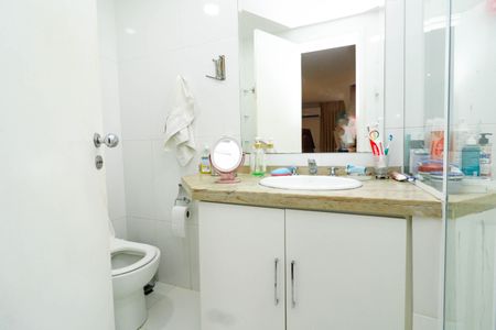 Apartamento para alugar com 172m², 3 quartos e 2 vagasBanheiro da Suíte