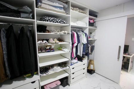 Casa à venda com 140m², 3 quartos e 1 vagaCloset da Suíte