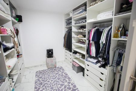 Casa à venda com 140m², 3 quartos e 1 vagaCloset da Suíte