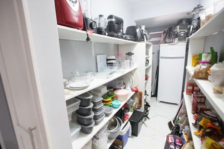 Casa à venda com 140m², 3 quartos e 1 vagaDespensa