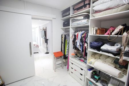 Casa à venda com 140m², 3 quartos e 1 vagaCloset da Suíte