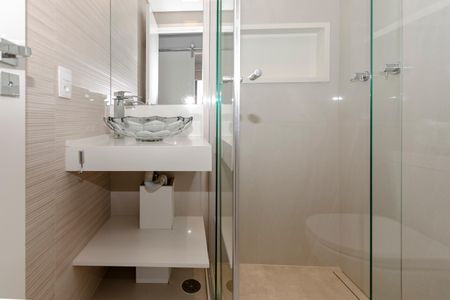 Apartamento à venda com 110m², 2 quartos e 1 vaga Apartamento à venda com 110m², 2 quartos e 1 vagaBanheiro