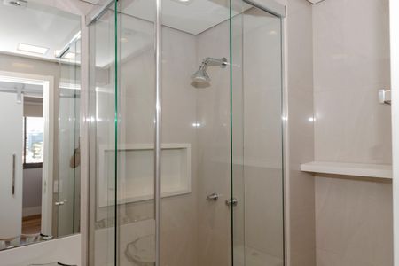 Apartamento à venda com 110m², 2 quartos e 1 vaga Apartamento à venda com 110m², 2 quartos e 1 vagaBanheiro