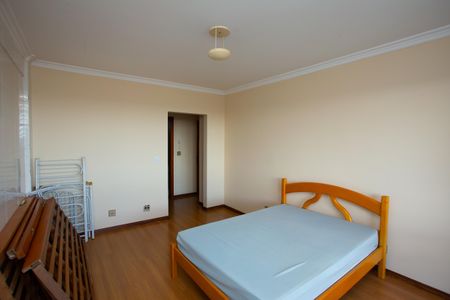 Apartamento à venda com 277m², 4 quartos e 2 vagasSuíte 1