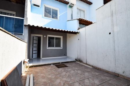 Casa à venda com 78m², 2 quartos e 1 vagaGaragem