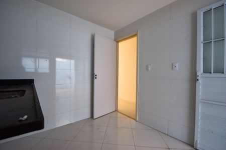 Casa à venda com 78m², 2 quartos e 1 vagaCozinha