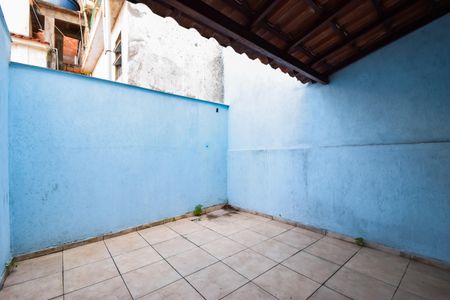 Casa à venda com 78m², 2 quartos e 1 vagaÁrea de Serviço