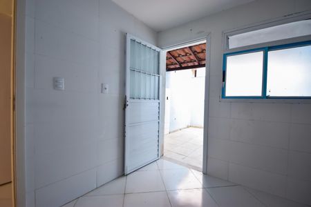Casa à venda com 78m², 2 quartos e 1 vagaCozinha