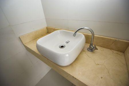 Casa à venda com 78m², 2 quartos e 1 vagaQuarto 1 - Banheiro