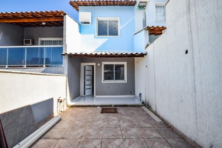 Casa à venda com 78m², 2 quartos e 1 vagaGaragem