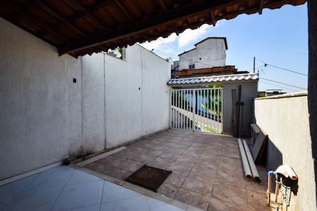 Casa à venda com 78m², 2 quartos e 1 vagaVaranda