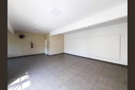 Casa de condomínio para alugar com 64m², 2 quartos e 1 vagaÁrea comum - Salão de festas