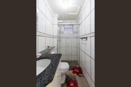 Banheiro Social de apartamento para alugar com 2 quartos, 48m² em Jardim Paris, São Paulo