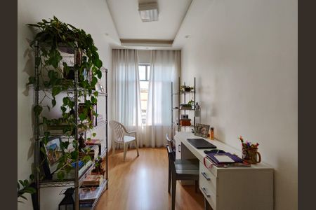 Apartamento à venda com 79m², 2 quartos e 1 vagaSala