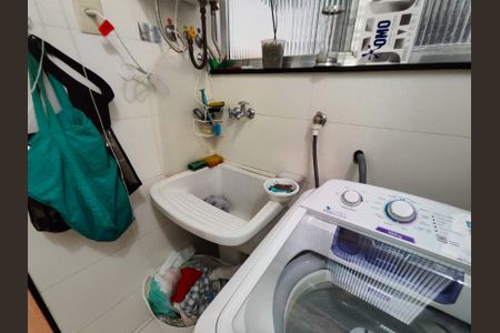 Apartamento à venda com 79m², 2 quartos e 1 vagaÁrea de Serviço