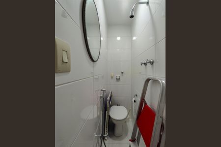 Apartamento à venda com 79m², 2 quartos e 1 vagaBanheiro de serviço