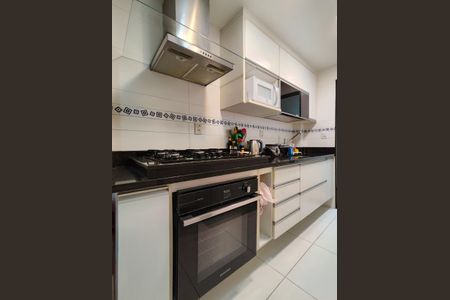 Apartamento à venda com 79m², 2 quartos e 1 vagaCozinha