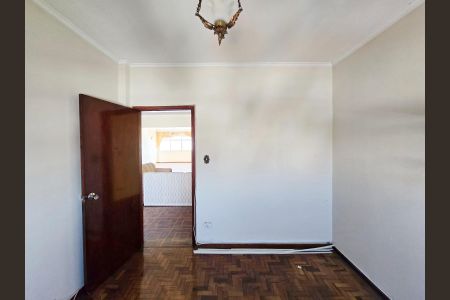 Apartamento à venda com 240m², 5 quartos e 2 vagasQuarto 